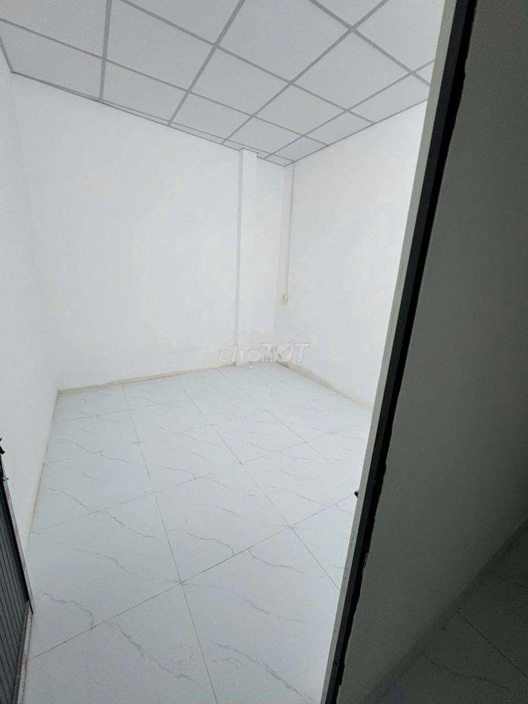 Nhà liền kề mới gần ubnd phường chánh hiệp, giá 3 triệu/tháng quá rẻ - 4