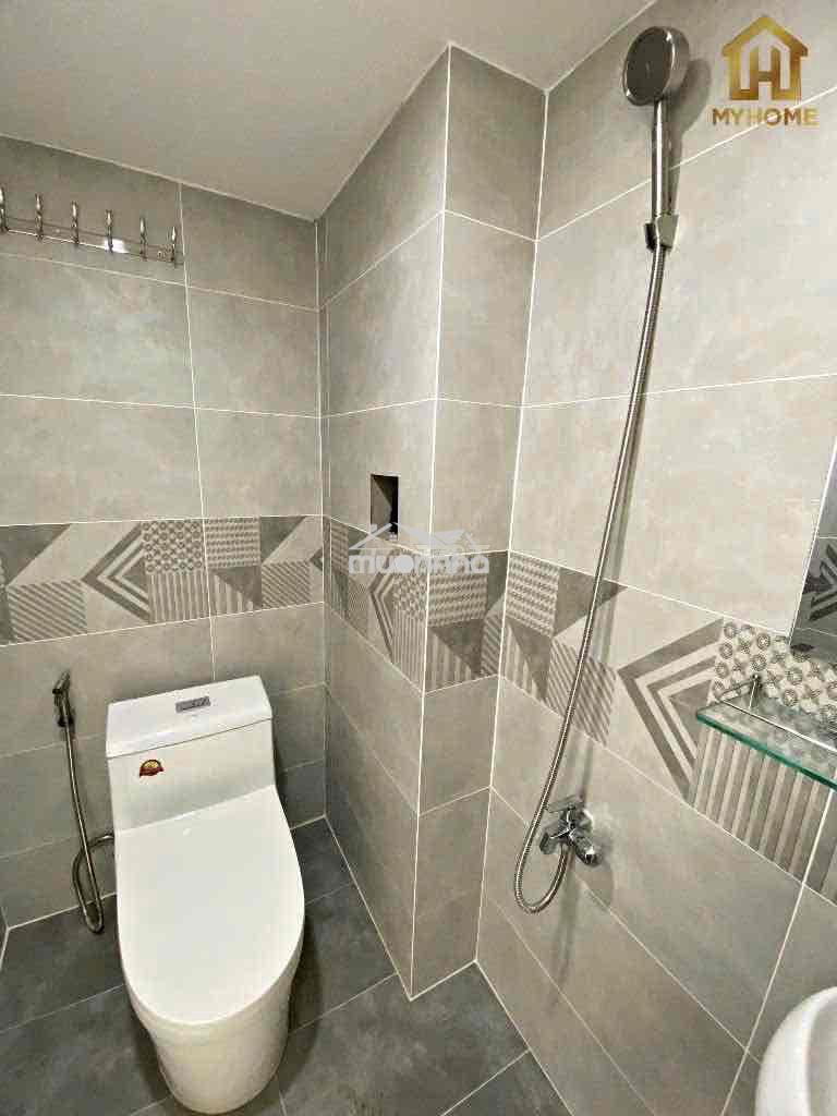 1 phòng cuối giá 2tr7 tại ngã tư gò mây , lê trọng tấn - 4