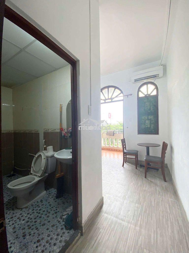 Cho thuê căn hộ 1 phòng ngủ , tách bếp, ban công thoáng - 2