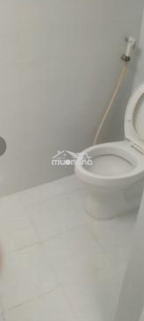  Nhà hẻm  ba gác 1 trệt 1 lựng đường khânh hội,q4 - 4