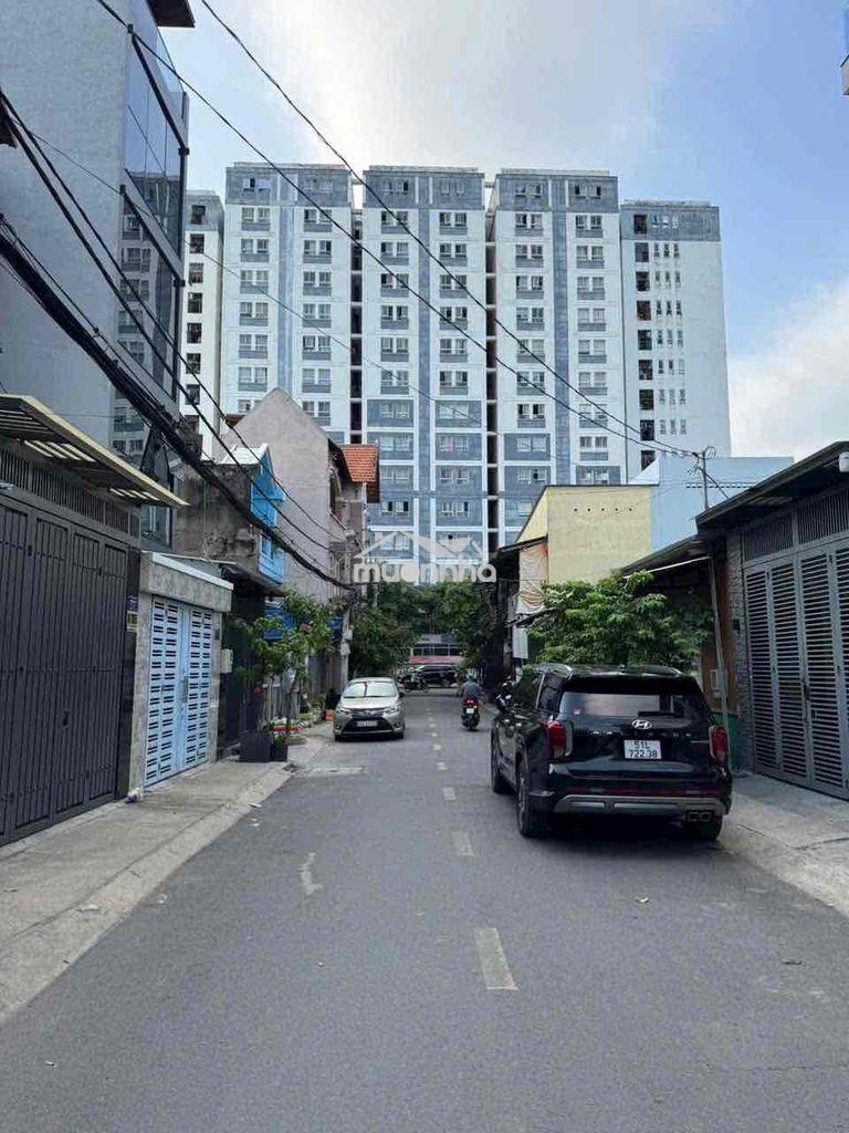 Cho thuê nhà nguyên căn  giá 22tr/ tháng d/c : 61/đường số 59 , p14 , - 2