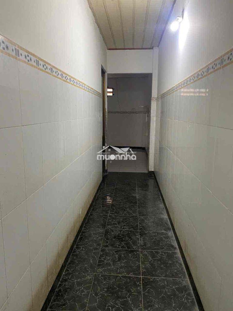 8tr nhà nguyên căn f3 cũ f hạnh thông mới