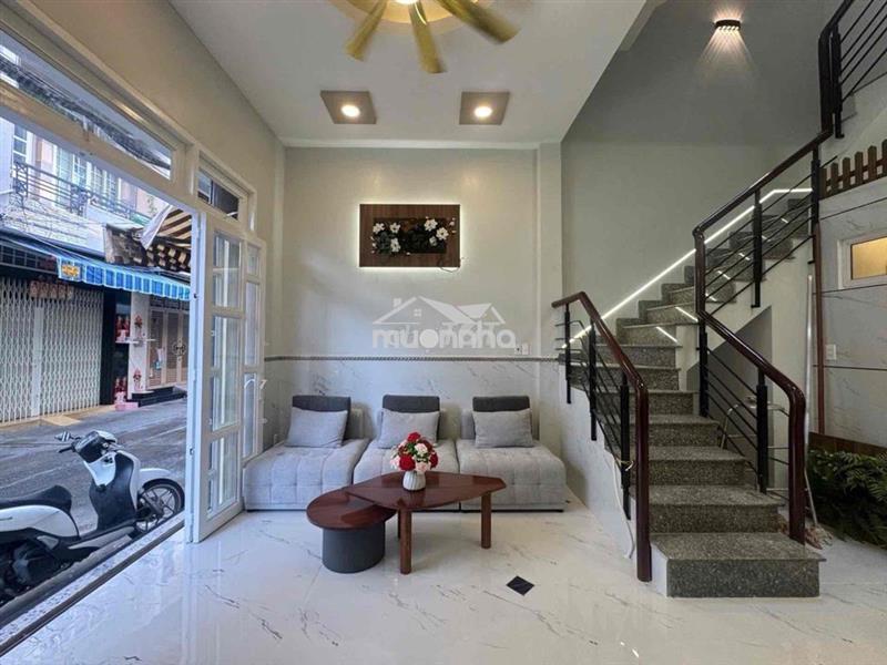 Nhà đẹp mai xuân thưởng  44 mét 4 tầng nội thất đầy đủ