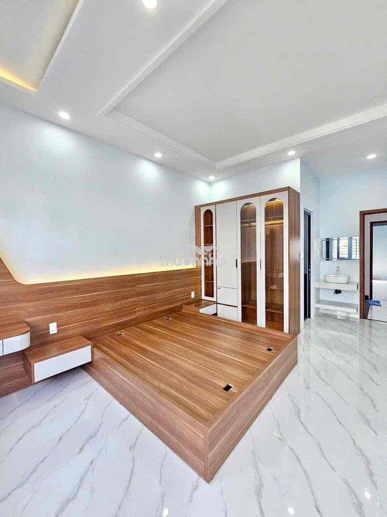 Nhà 2 lầu 1 trệt bình chuẩn,thuận an,có nội thất cơ bản,đường 7m - 2