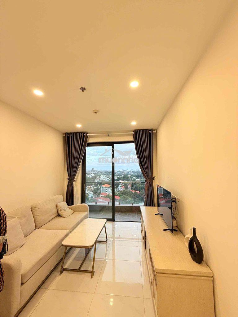 Cho thuê căn hộ sky view 2pn full nội thất