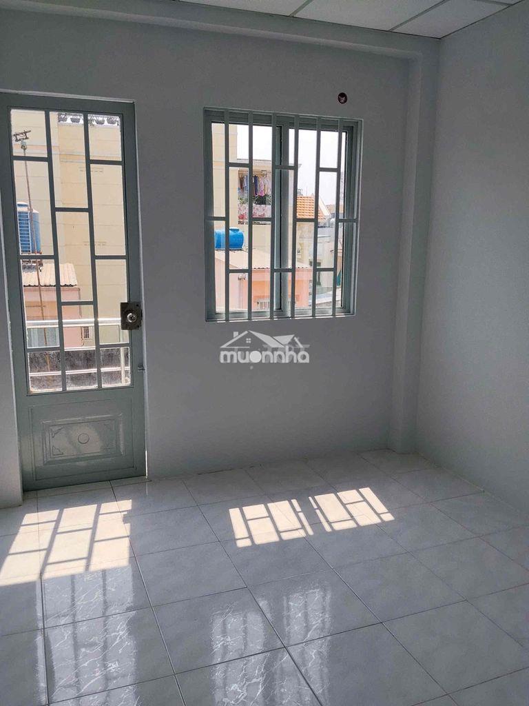 Cho thuê - nhà nguyên căn 3 tầng - 5 triệu/ tháng - huỳnh tấn phát - 2