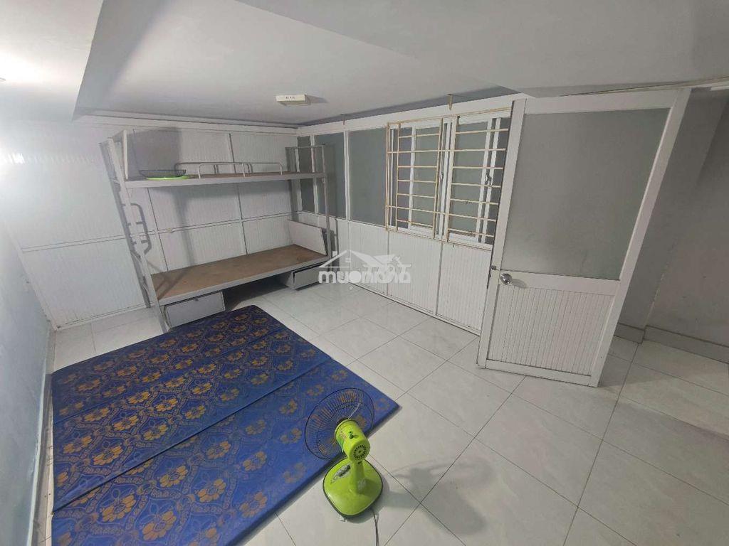 Chính chủ cho thuê phòng trọ nam q6 15m2 1tr5  - 3