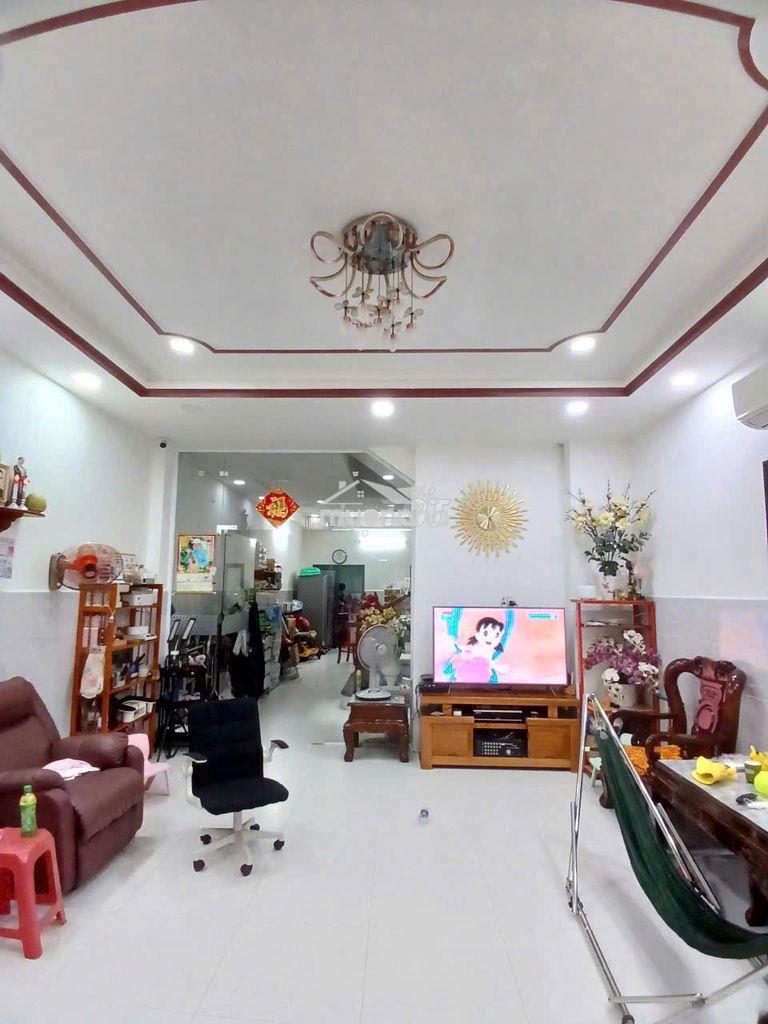 1/ gò dầu gần aeon ngang hiếm 5x17m, 3.5 tấm, giá 7.8 tỷ
