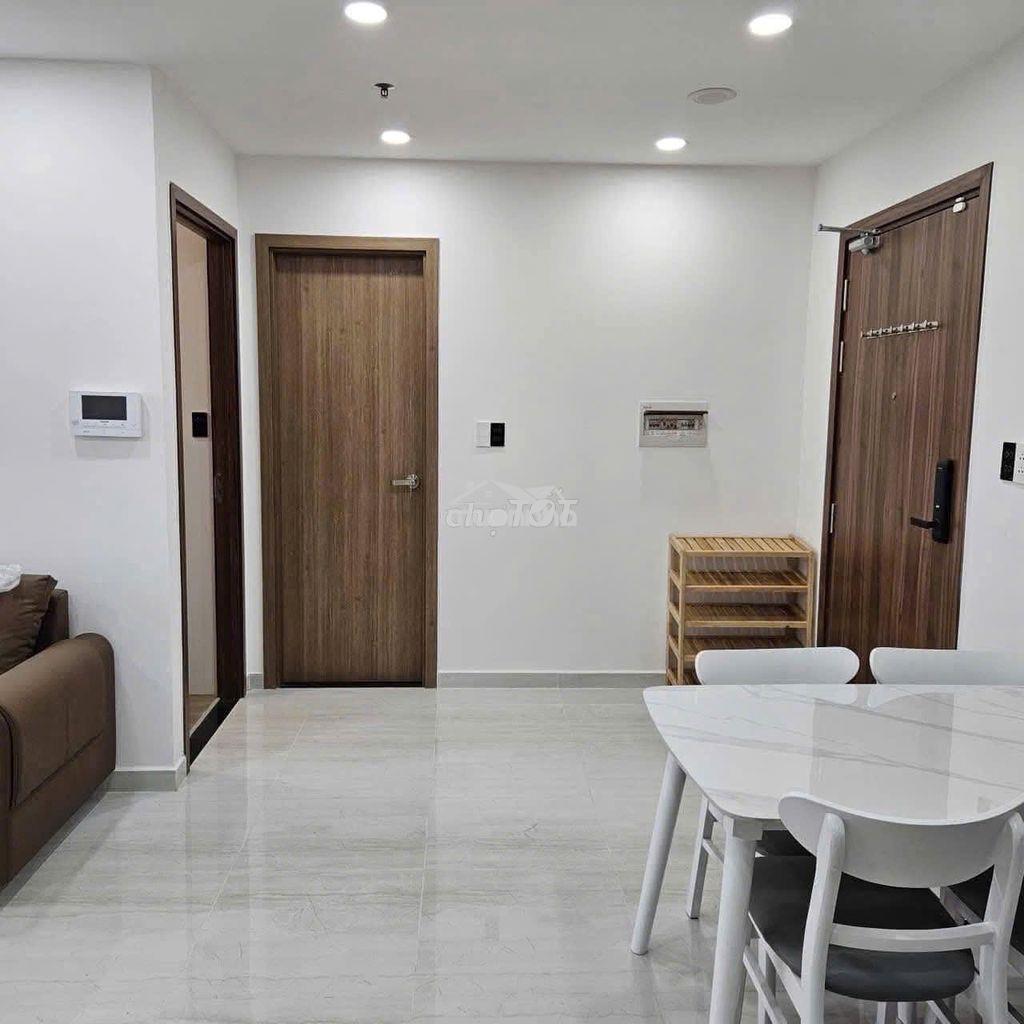 Cho thuê cc carillon 2 có nội thất, 2p ngủ, giá 10tr/th - 2