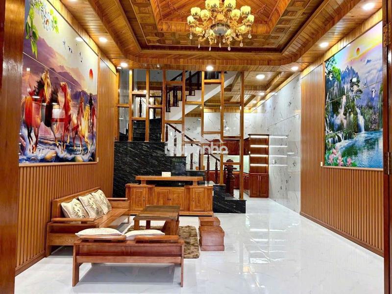 Nhà 1 trệt 2 lầu đầy đủ nội thất gần ngã 6 an phú