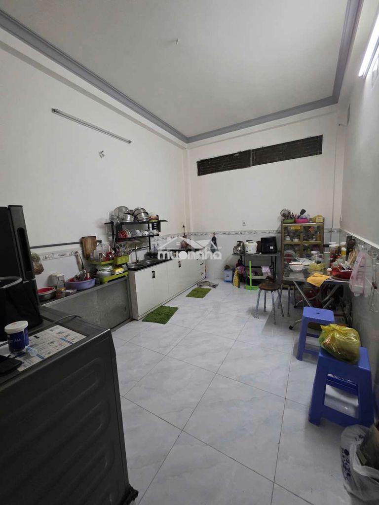 Nhà cư xá phú lâm b 49m2 đường nhựa 6m - 2