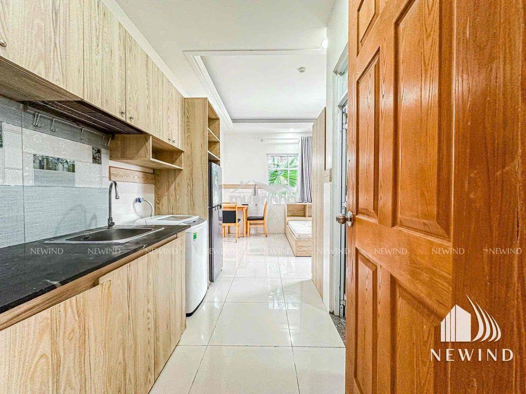 Khai trương căn studio cửa sổ ngay sát lotte quận 7 - 2