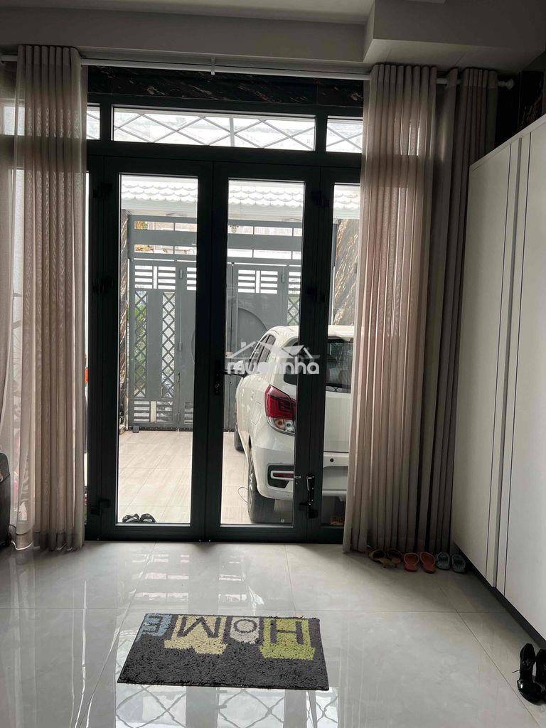 Cho thuê nguyên căn 1 trệt 3 lầu dt 4x19