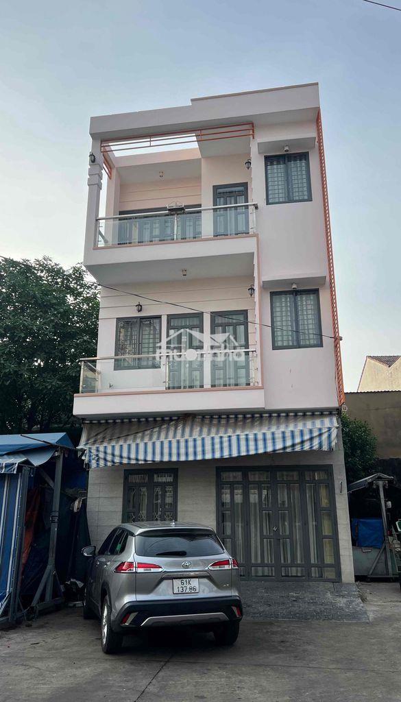Cần cho thuê nhà ngay chợ hãng dầu