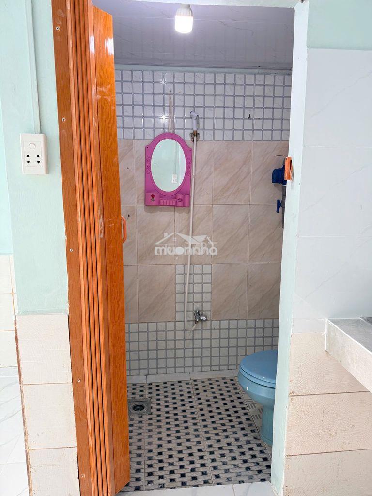 Cho thuê phòng trọ mặt tiền hẻm lớn - Ảnh 4