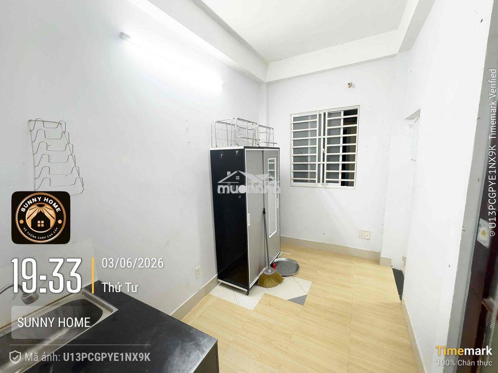 30m2- 1pn riêng, tách bếp, full nt, 2 cửa sổ- gần 3/2 cắt lê đại hành - 4