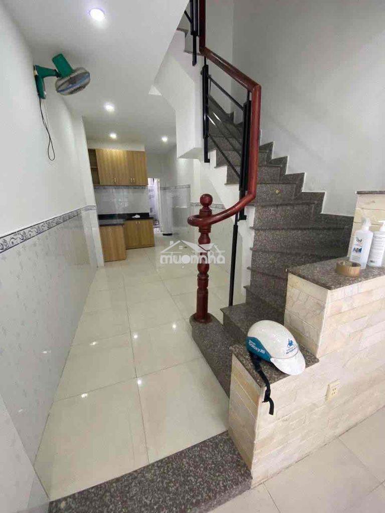 Q4 cần cho thuê phòng 3tr đầu tháng 7 dọn vào - 3