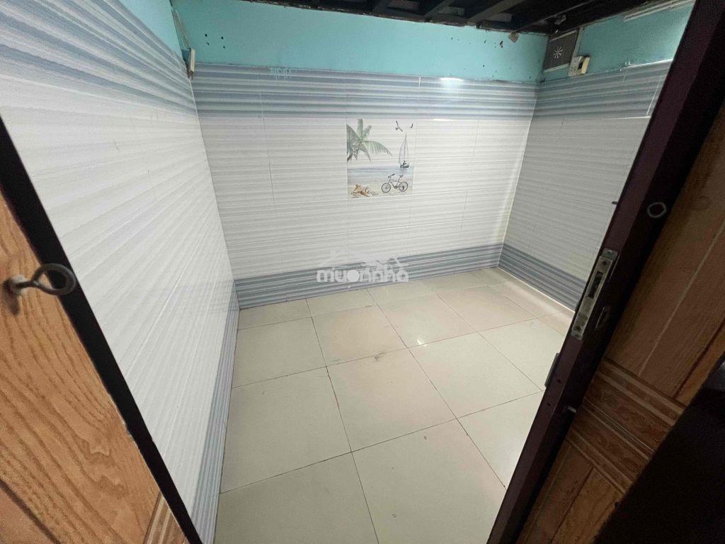 Nhà riêng cho thuê tại 1172/4, đường phạm thế hiển, phường chánh hưng - 2