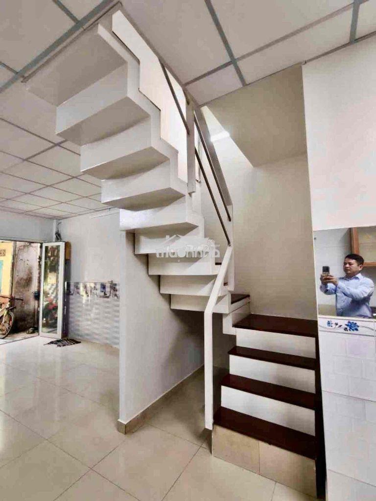 Bán nhà đ âu cơ (gần khuông việt) 38m2, 3,6 tỷ, 2 tầng, 2 pn - 3