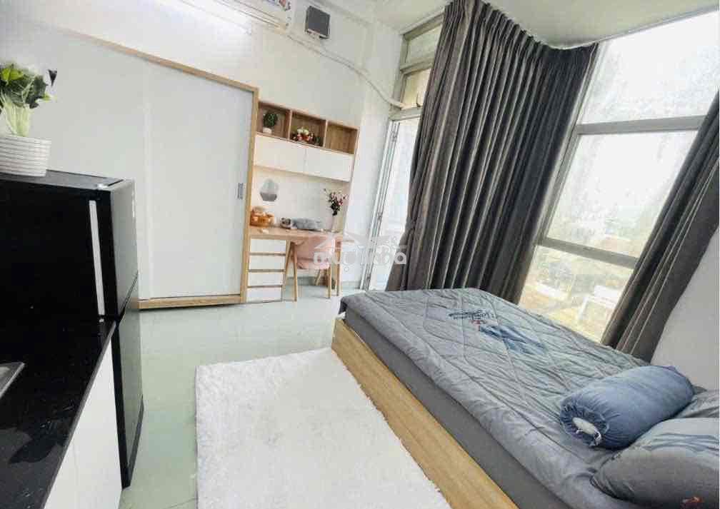 Studio ban công thoáng đẹp full nội thất ngay trung tâm quận 10 - 4