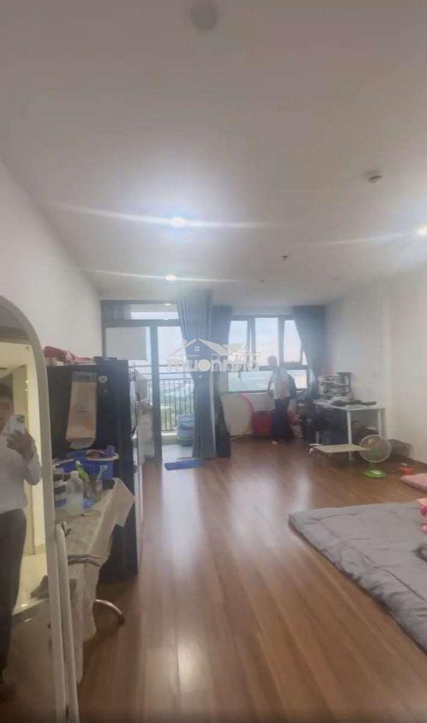 Cho thuê căn hộ chung cư phía sau làng đại học