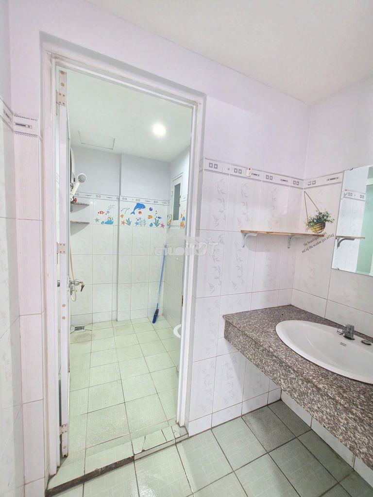 Chính chủ cần bán nhanh căn hộ chung cư lê thành lô a  - 4