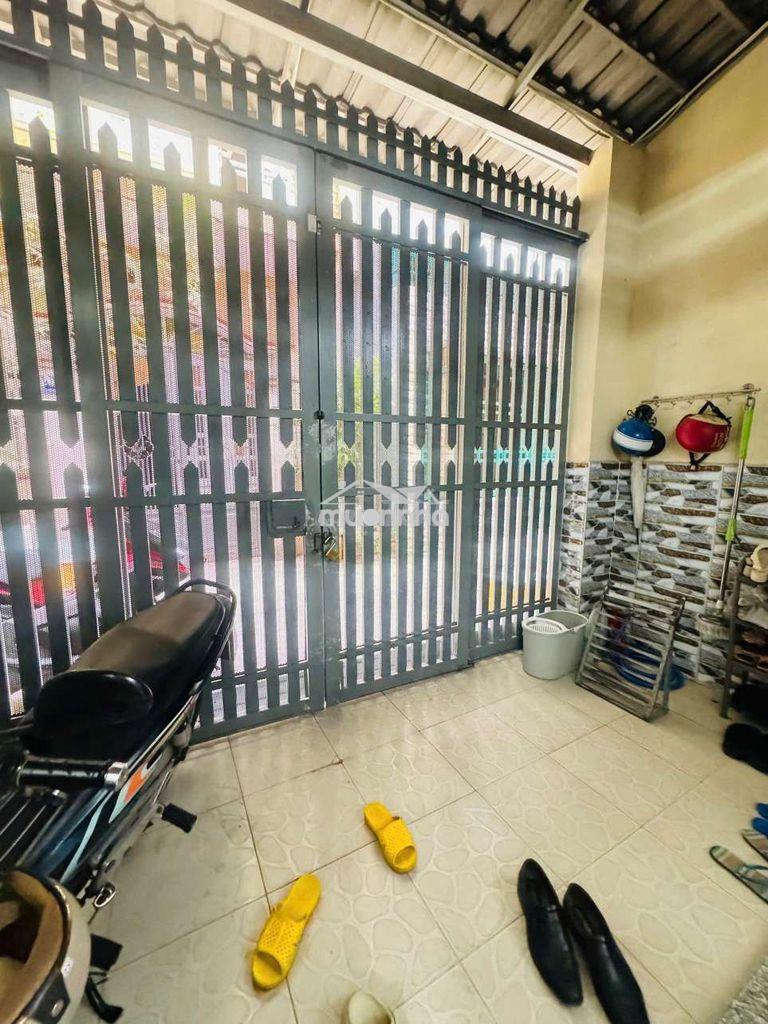 Nhà cách mt âu dương lân 4 căn dt: 4,3x11m, lửng, 2 lầu, 1st  - 2