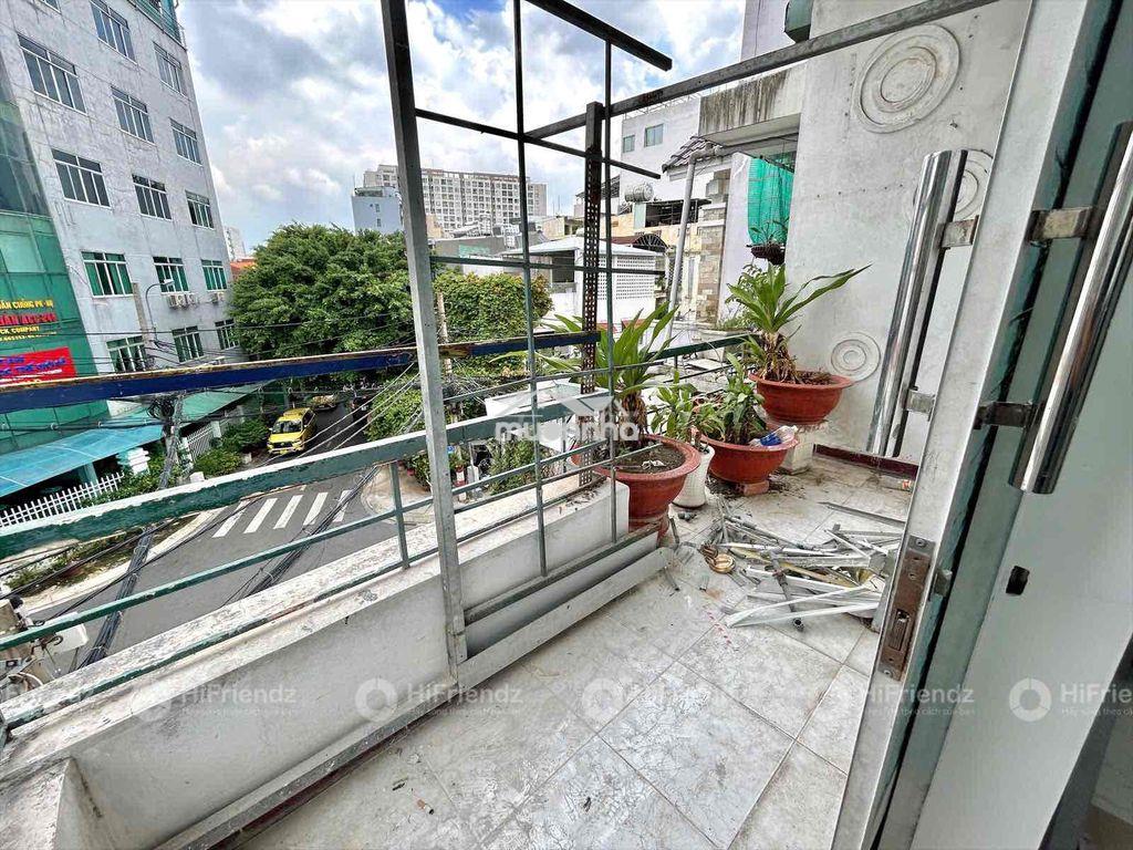 🔥Phòng gác ban công mới giá rẻ máy lạnh rộng rãi ngay khu sân bay - 4