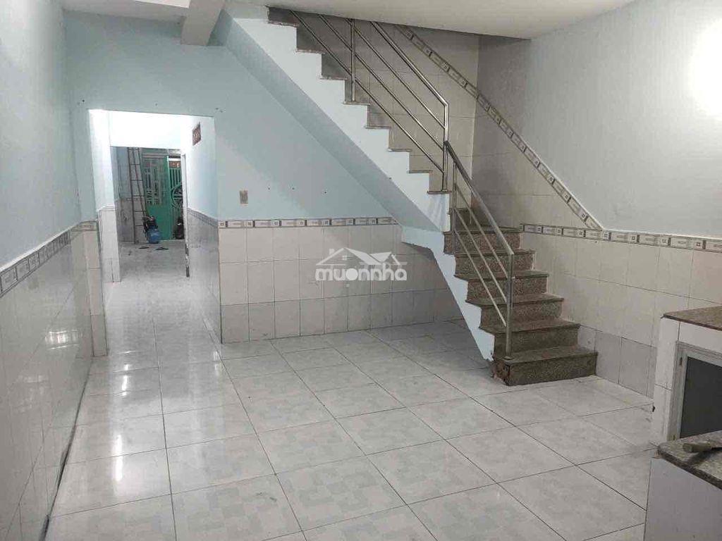 Cho thuê nhà 5tr/ tháng. dt: 4m x 20m lầu 3pn (2 kín 1 mở) 2wc. 👉 đư - 2