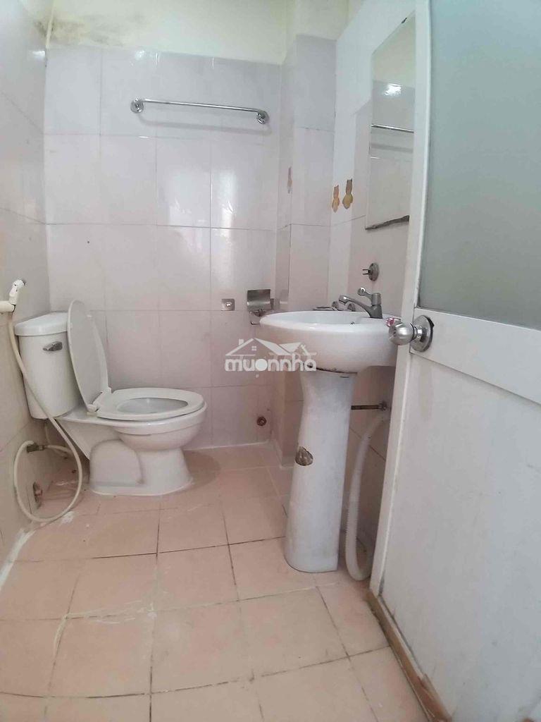 P trọ sach se thoáng mát cửa sổ trời - 4