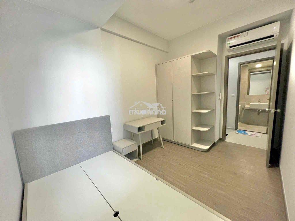 Căn 2pn view hồ bơi. đầy đủ nội thất ở ngay được. chỉ 8,5 triệu - 2