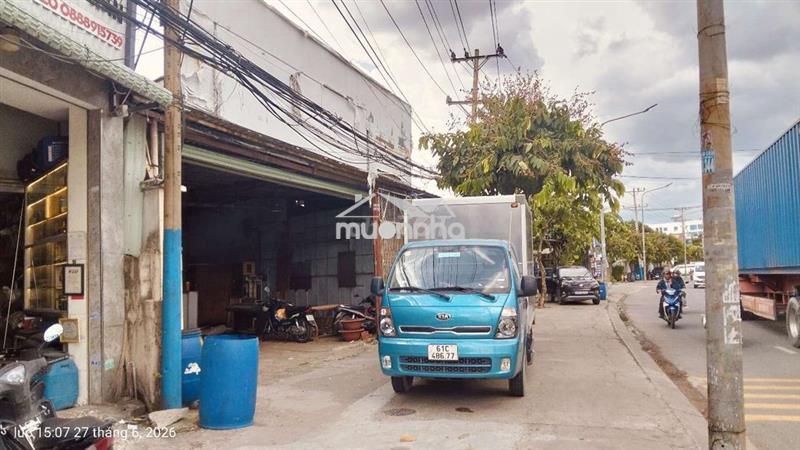 Cho thuê xưởng mặt tiền đường dt743 dĩ an
