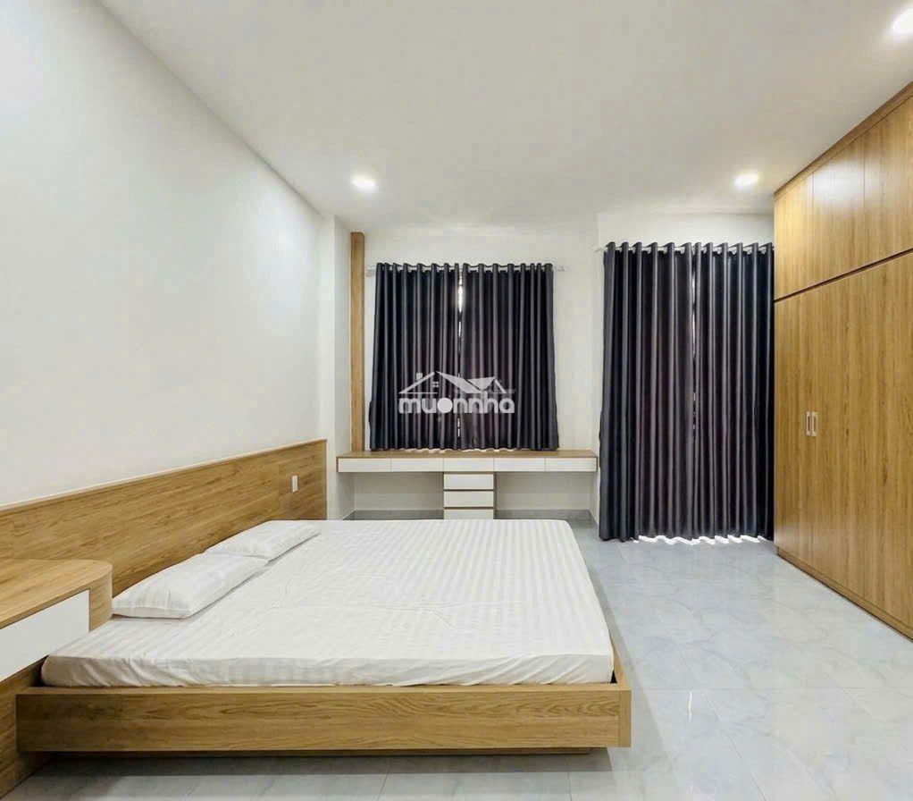 Bán rất gấp - 4 tầng nhà đẹp, hẻm 2 xe hơi thông ra dương quảng hàm - 3