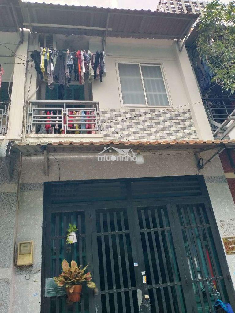 Nhà vị trí đẹp giá 1 tỷ 390. nhà 1 trệt 1 lầu đỗ suốt ngây võ văn vân