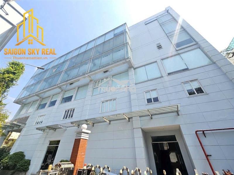 Building 3000m2 ngang 60m 7 tầng thang máy thoáng giá *** quận 3