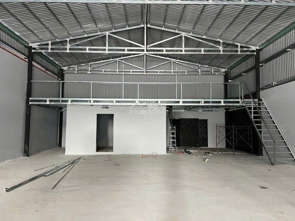 Cho thuê kho - xưởng 400m2 gần tp mới bình dương. đường xe cont - 3