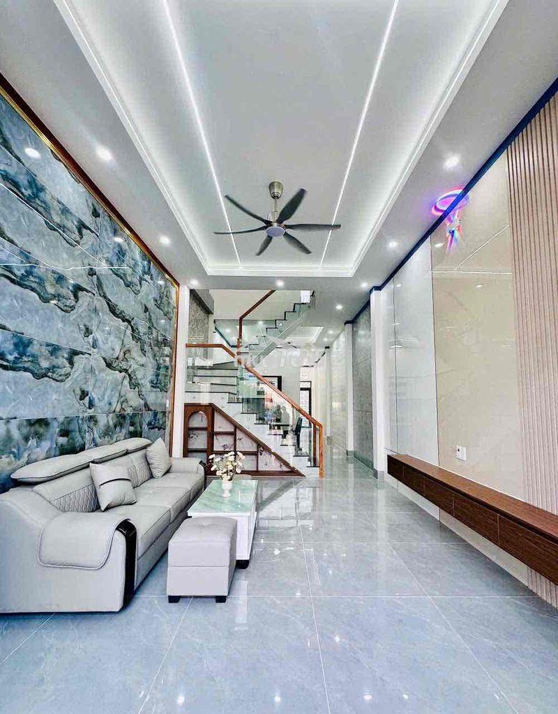 Bán nhà thổ cư hoàn công ngay cầu săn máu - 2