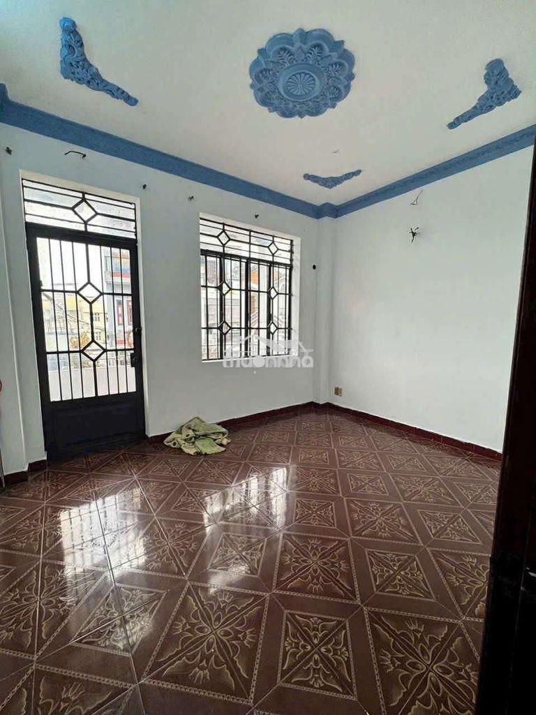 Cho thuê nguyên căn 5 phòng ngủ, diện tích rộng - 3