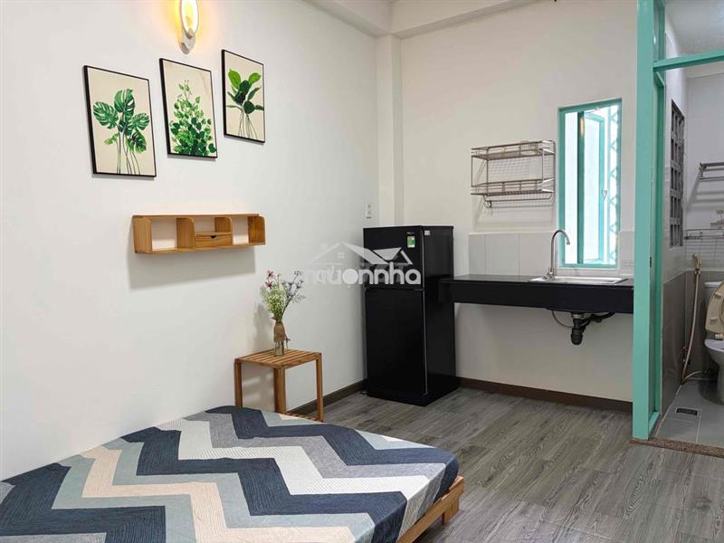 💢Phòng cửa sổ đầy đủ tiện nghi đường nguyễn đình chiểu kế cao thắng 💢