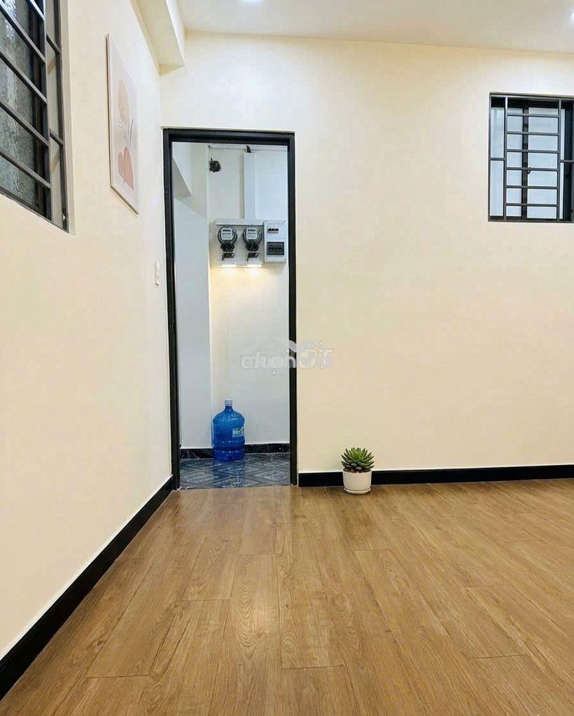 Cho thuê phòng cư xá đô thành  - 2