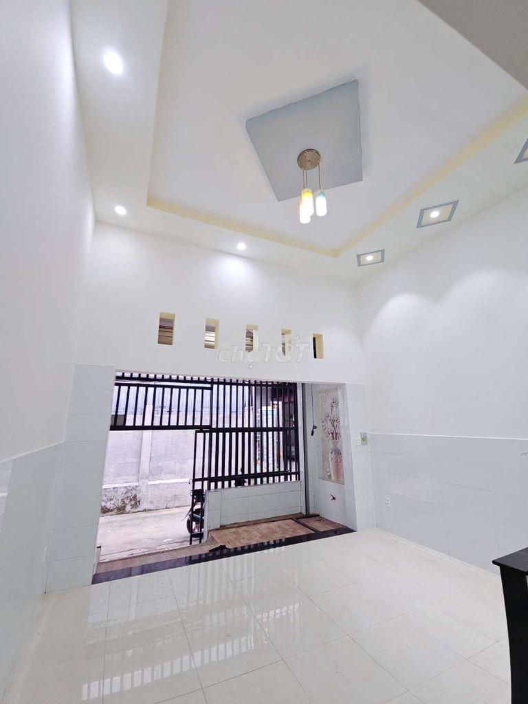 Nhà bình chuẩn dân tự xây 5 x 11 , 2 pngu - 2 wc thổ cư full giá 1.35 - 3