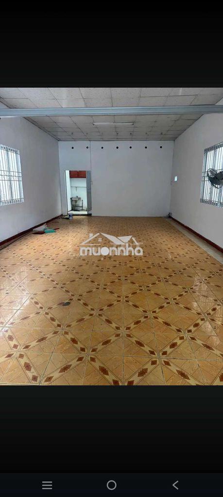Cho thuê nhà rộng 5,5m x 23m cấp4 1pn 1wc 