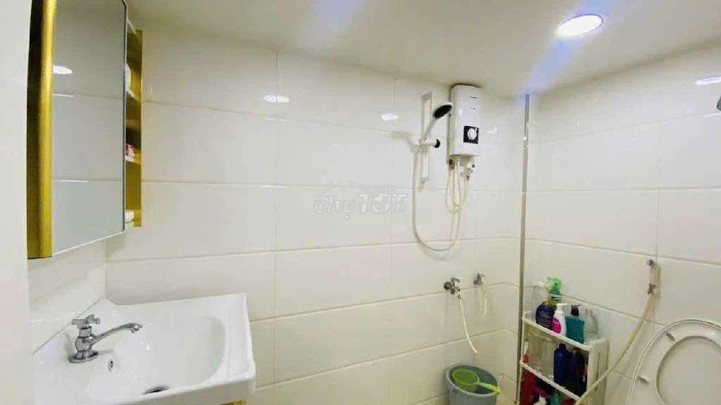 C/cư nghĩa thục q5, 3 phòng ngủ, 71,5m2 - 2