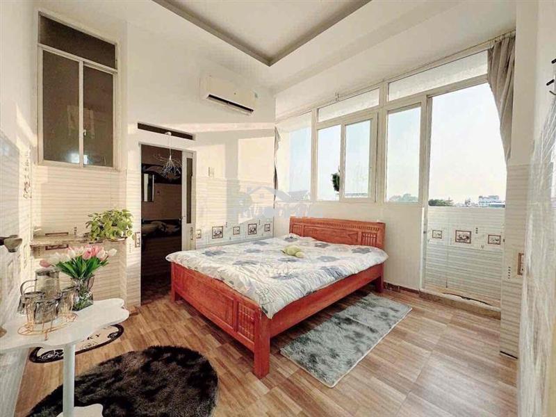 Cho thuê phòng máy lạnh hạt dẻ hssv thoáng mát cho anh chị em cần