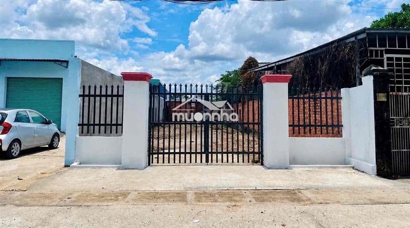 Bán đất giá ngộp