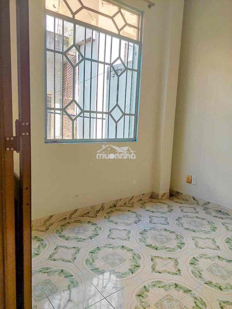 Cho thuê nhà nguyên căn đường nguyễn tất thành quận 4 - 4