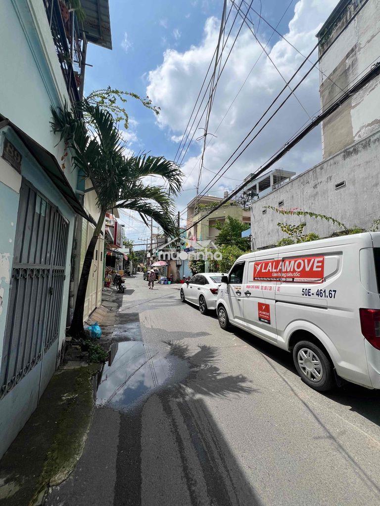Chỉ: 4 tỷ 990 – sát hẻm xe hơi p.5 bình thạnh diện tích: 4x12m - cn: - 4