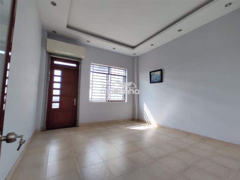 Phòng trọ có ban công 154 âu dương lân