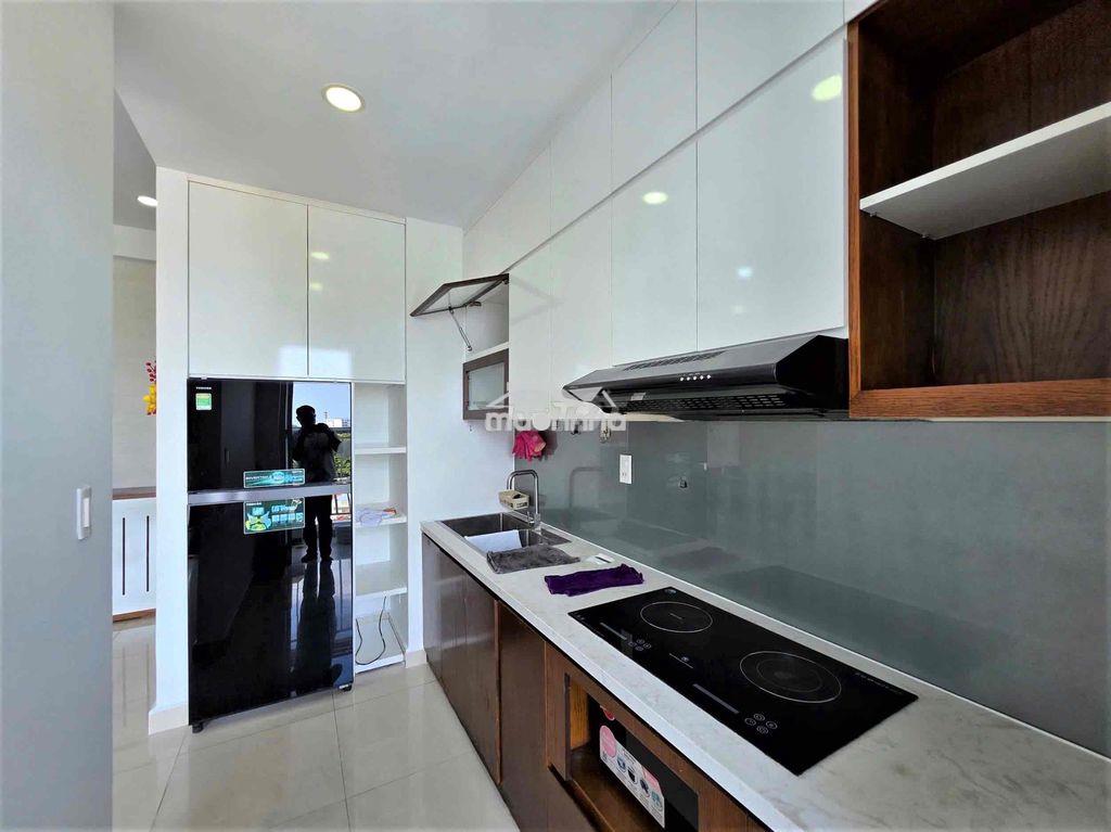 Nhà đẹp thiết kế 2 phòng ngủ nhà y hình gần sân bay - 2