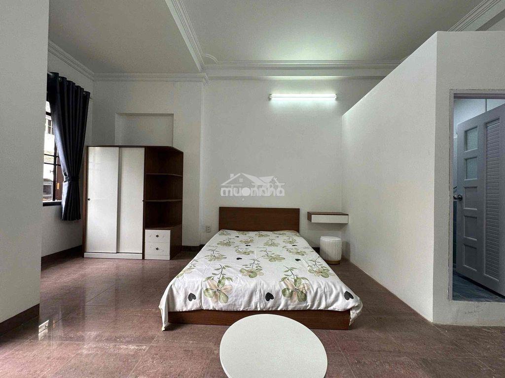 Cho thuê chdv - 40m2 - ban công - máy giặt riêng - thành thái, q10 - 4